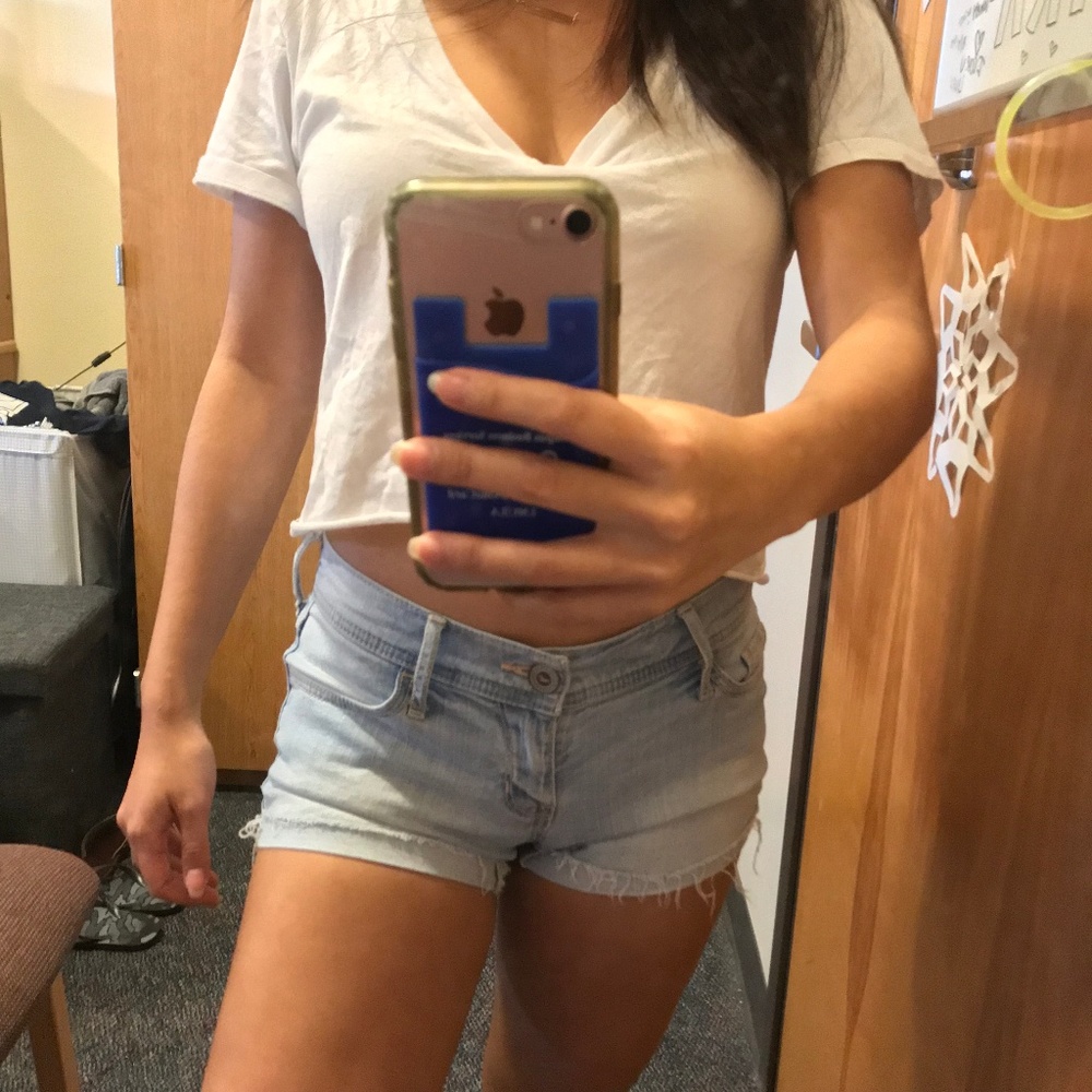 Hollister low rise medium light wash denim shorts